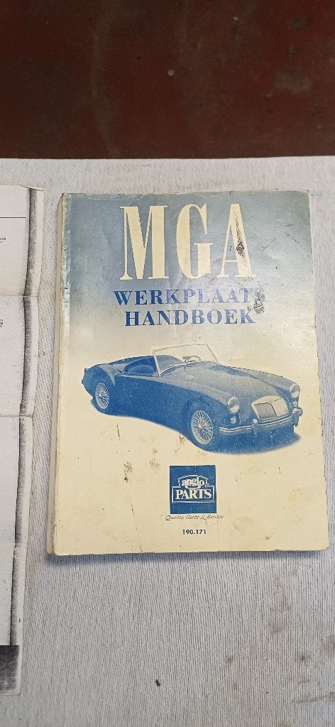 MGA Werkplaatshandboek & Onderdelencatalogus, Ophalen, Gebruikt, Voor, Bumper