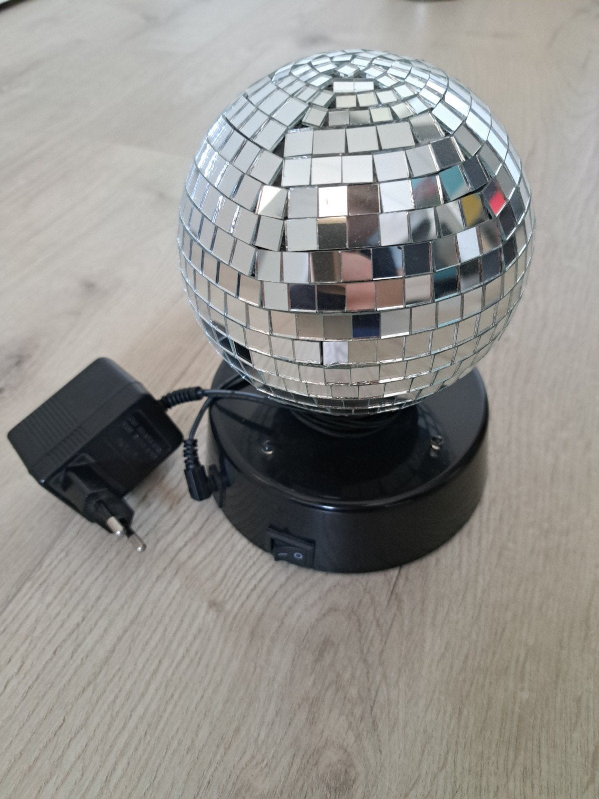 kleine discobal, Ophalen, Zo goed als nieuw, Discobol, Kleur