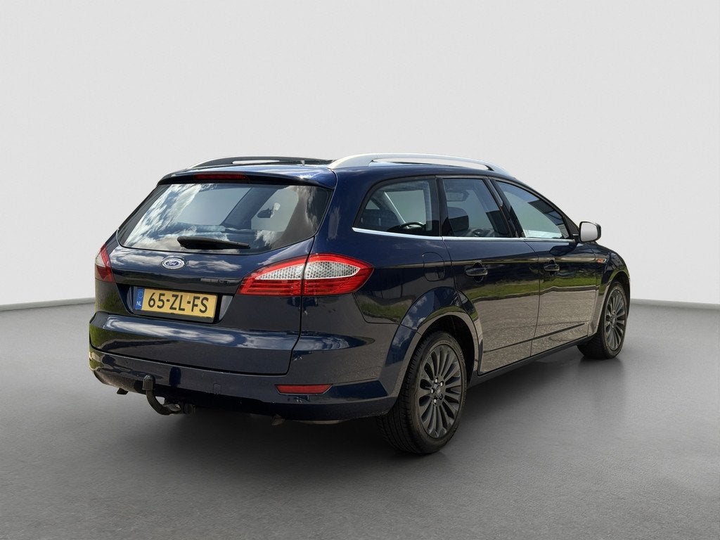 Ford Mondeo Wagon 2.5-20V Titanium | Trekhaal | Leer | Alcan, Auto's, Ford, Voorwielaandrijving, Zwart, Mondeo, Blauw