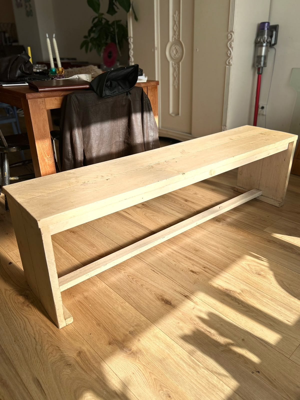 Houten eettafel bank, Ophalen, Zo goed als nieuw