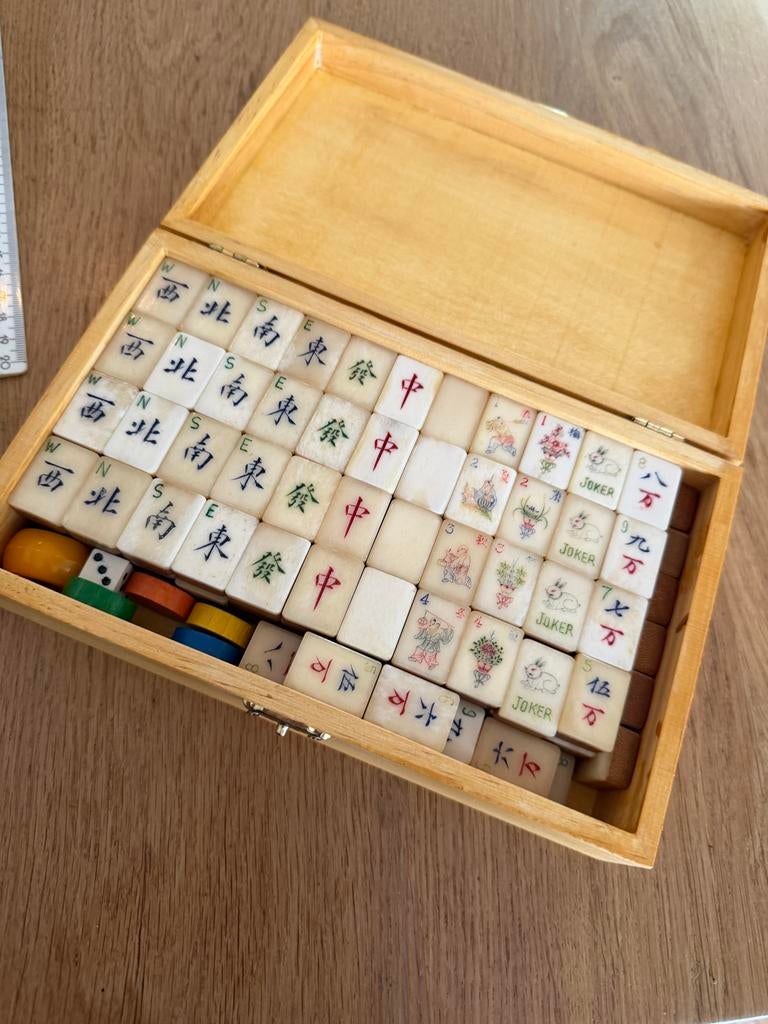 Vintage Mahjong compleet majong been bamboe, Een of twee spelers, Ophalen of Verzenden, Zo goed als nieuw