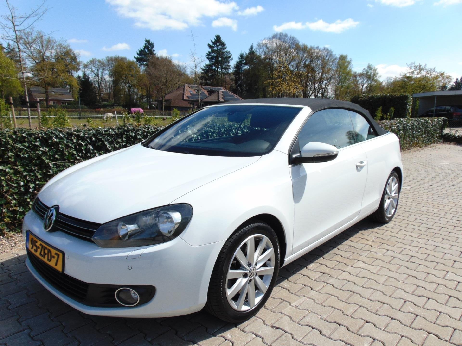 Foto 29 van Volkswagen Golf Cabriolet 1.4 TSI Automaat Dealer Onderhoude