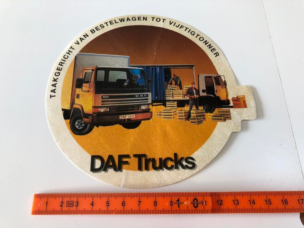 Sticker DAF Trucks Taakgericht van bestelwagen tot 50tonner, Ophalen of Verzenden, Zo goed als nieuw, Auto's