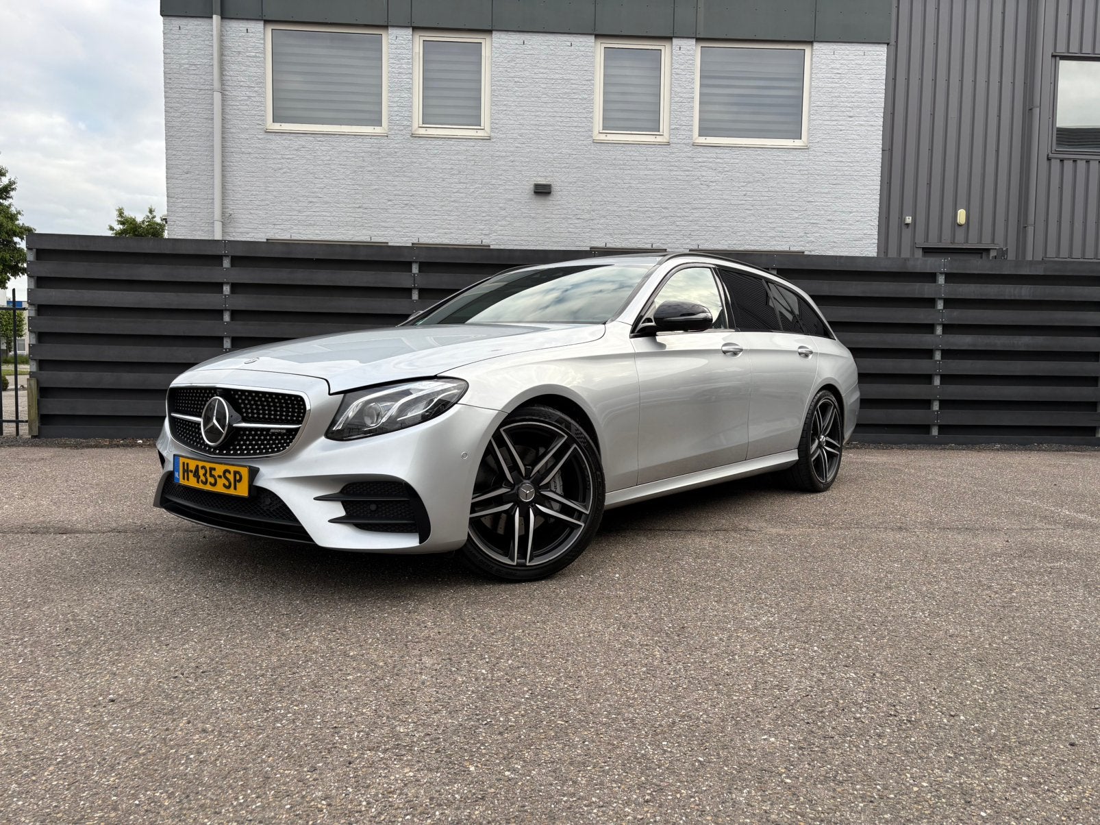 Mercedes-Benz E-Klasse E43 AMG 401pk 4MATIC 9G-TRONIC 2017, Auto's, Mercedes-Benz, 2996 cc, Stationwagon, Vierwielaandrijving