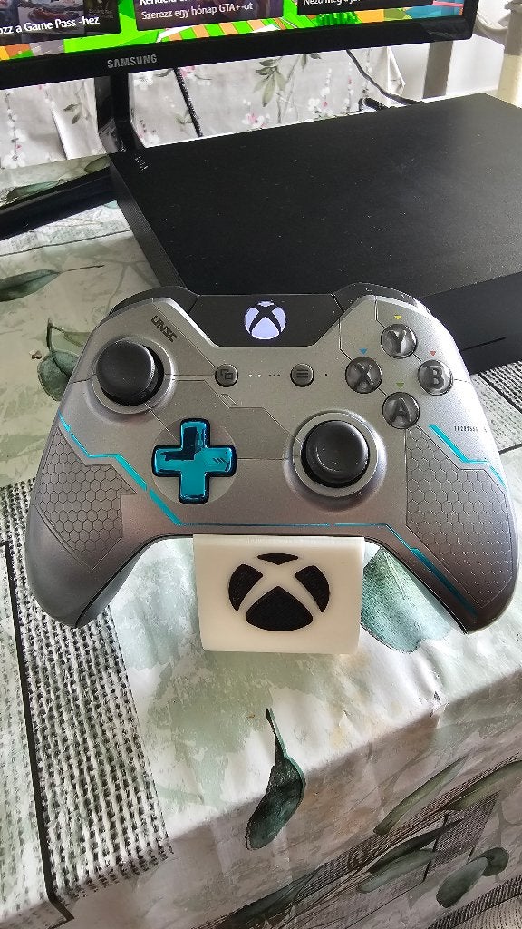Halo 5 Guardians Xbox One Controller - Limited Edition, Spelcomputers en Games, Ophalen, Overige genres, Zo goed als nieuw, 3 spelers of meer