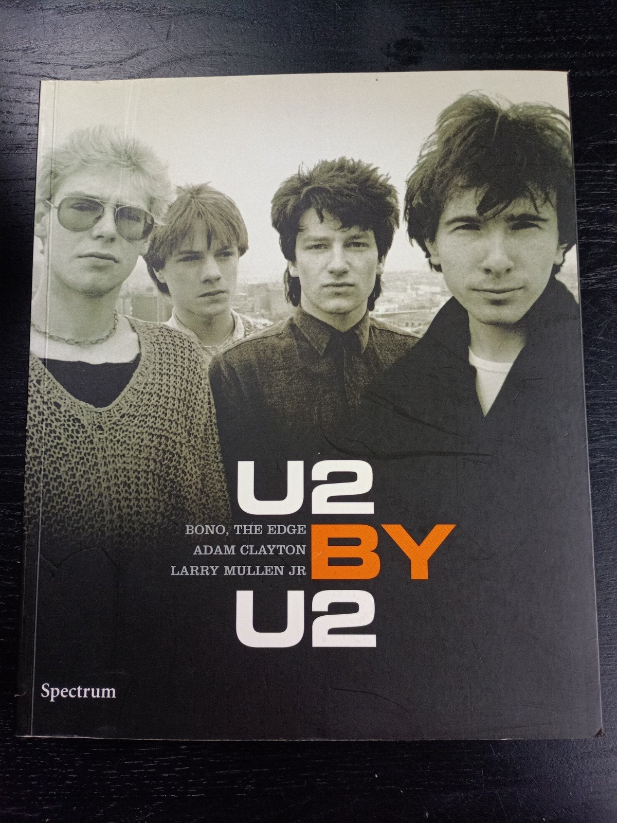U2 by U2 - Het officiële verhaal van de band, Ophalen of Verzenden, Zo goed als nieuw, Artiest, Bono, The Edge, Adam Clayton, Larry Mullen Jr.