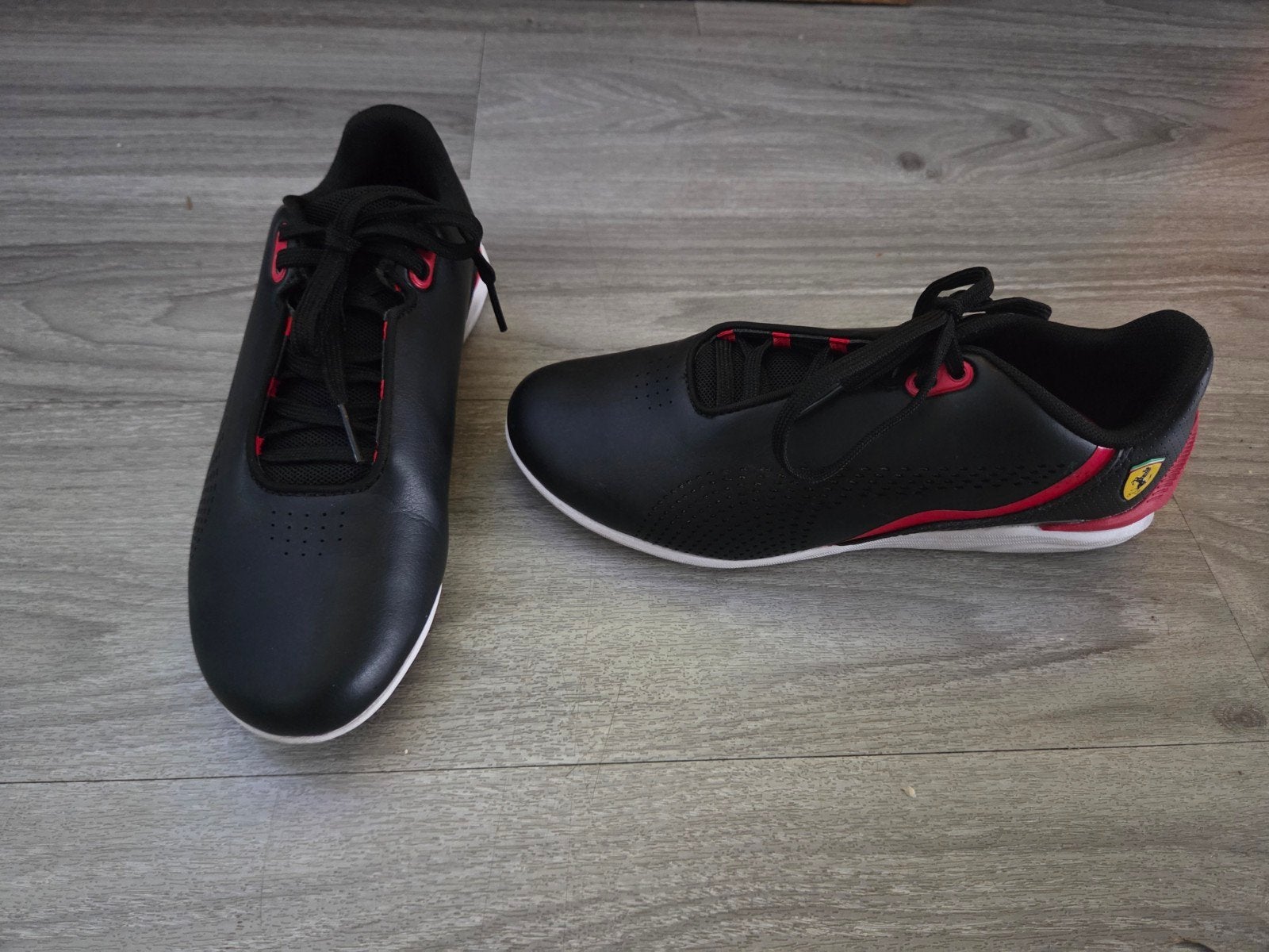Puma Ferrari sneakers maat 36, Puma, Schoenen, Ophalen of Verzenden, Zo goed als nieuw