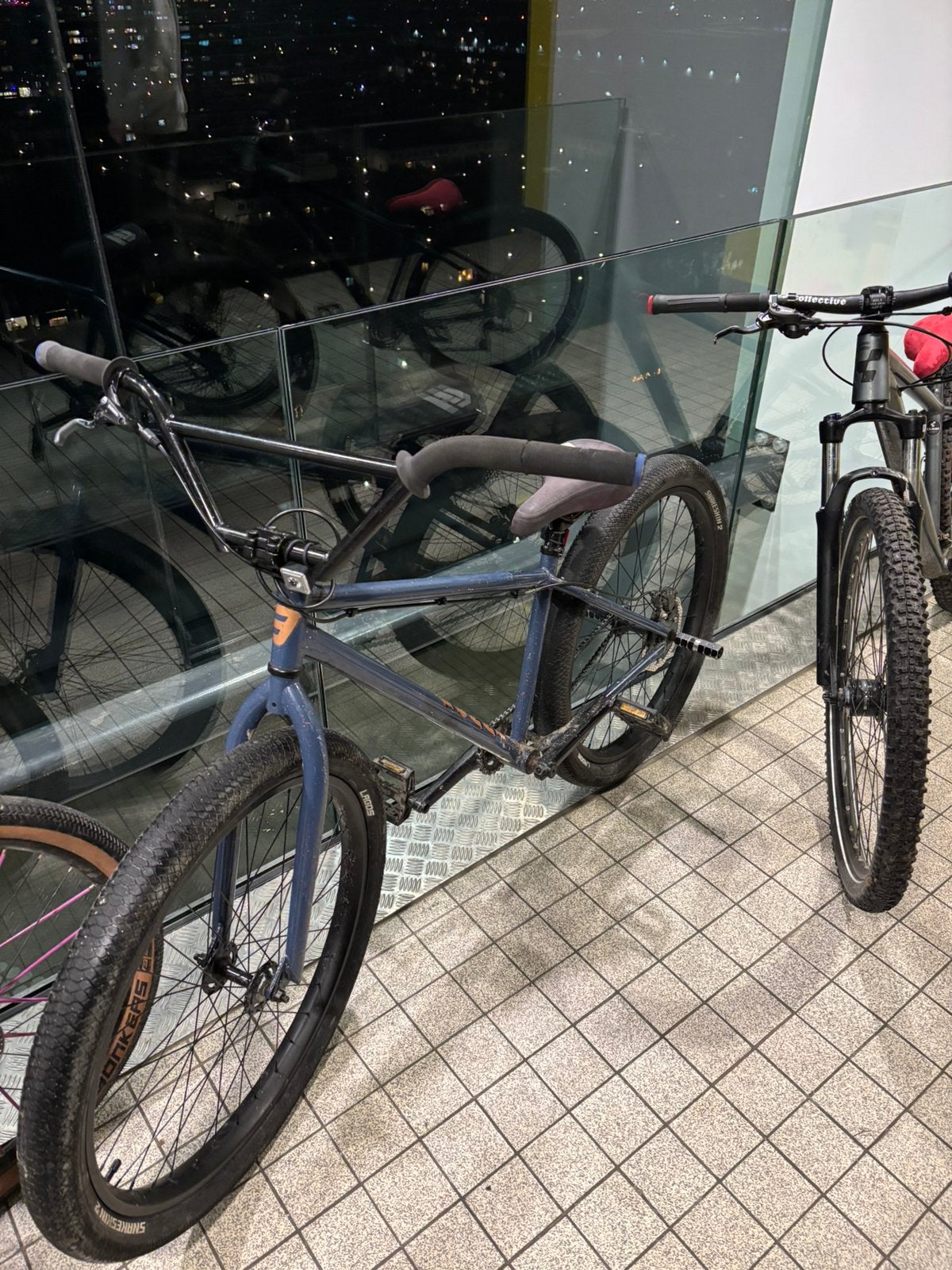 Wheelie bike, Ophalen, 24 inch of meer, Stuur 360° draaibaar, Aluminium