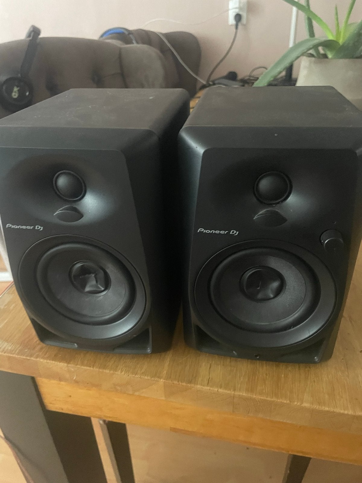 Pioneer DJ DM-40 speakers, Audio, Tv en Foto, Luidsprekers, Ophalen, Studiomonitor, Zo goed als nieuw, Pioneer