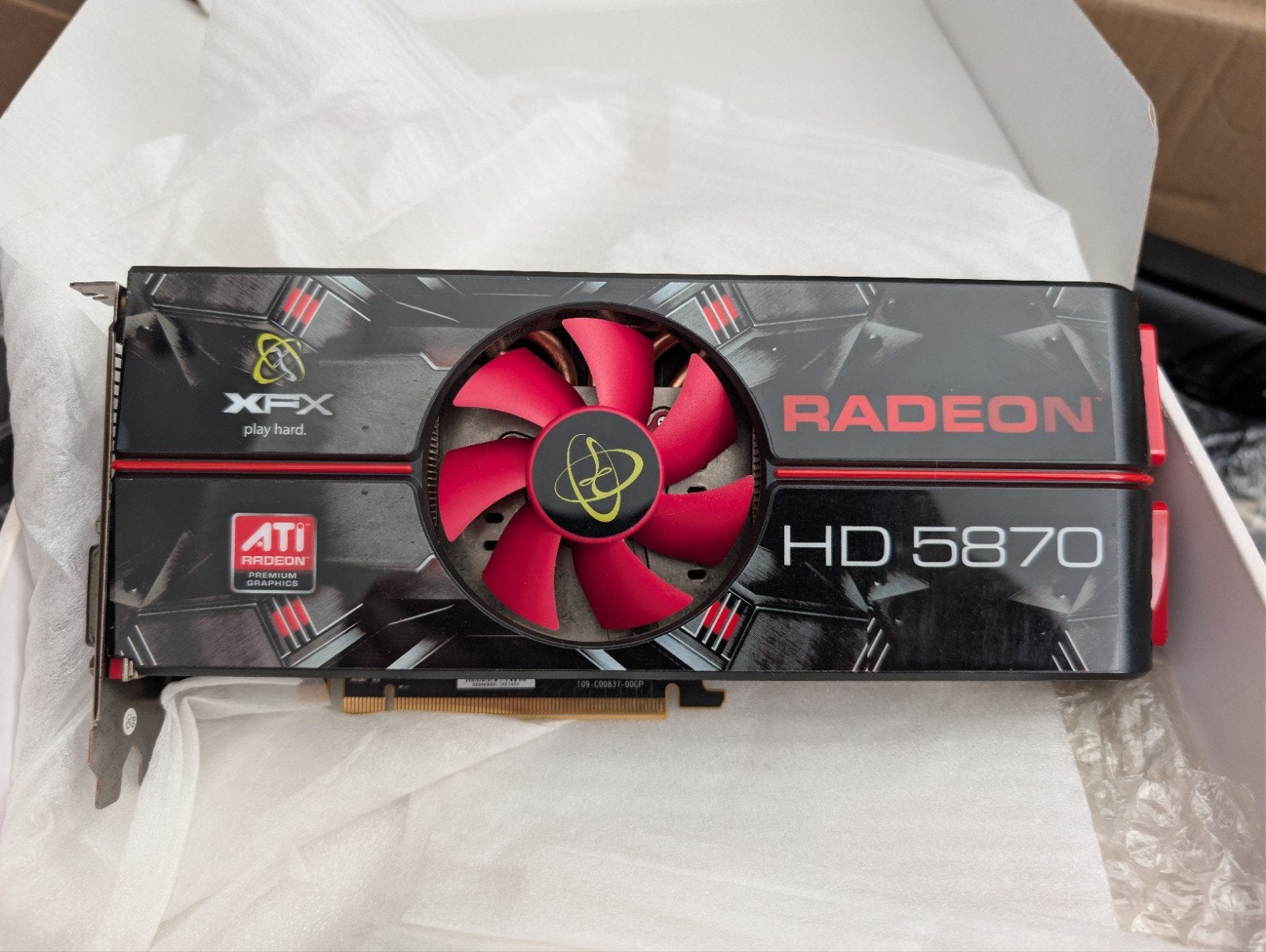 XFX Radeon HD 5870 1GB DDR5 Grafische Kaart, Computers en Software, Gebruikt, AMD, HDMI, Ophalen of Verzenden