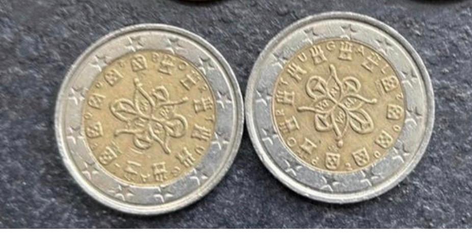 Set van 3 Portugese 2 Euro munten, Postzegels en Munten, Munten | Europa | Euromunten, Ophalen of Verzenden, Overige landen, Overige waardes