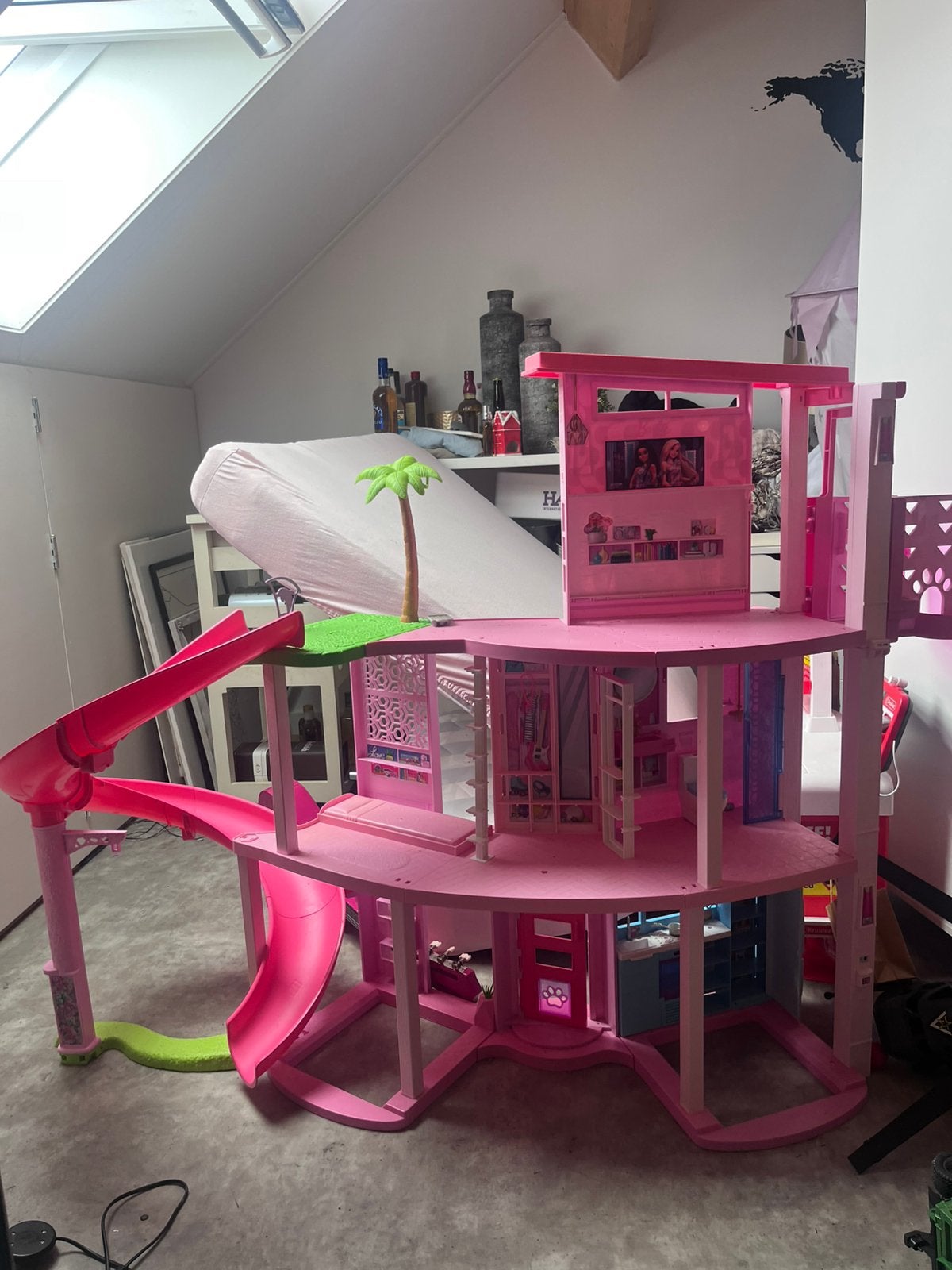 Barbiehuis, Ophalen