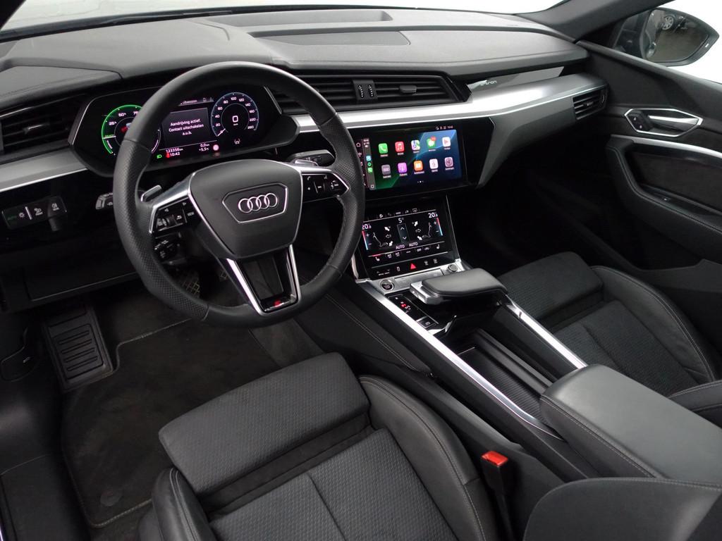 Audi e-tron Sportback 55 quattro S edition 95 kWh- Panoramad, Auto's, Automaat, 131 €/maand, Met garantie (alle), Vierwielaandrijving