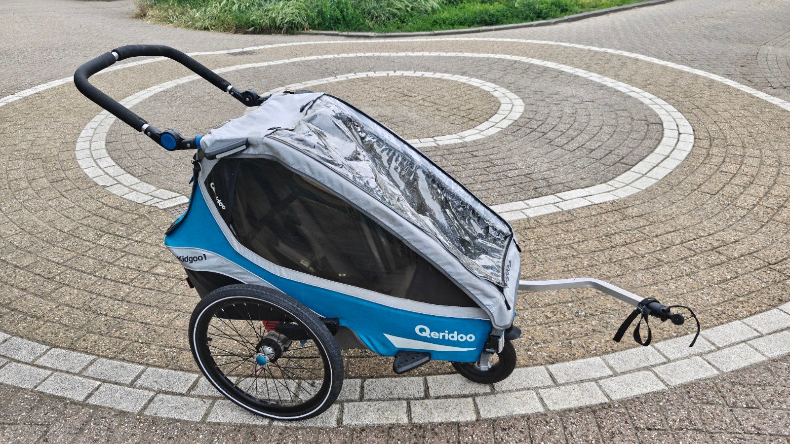 Qeridoo Kidgoo 1 Kinderkar/fietskar met vering en opvouwbaar, Ophalen, Kinderkar, 40 tot 60 kg, Opvouwbaar