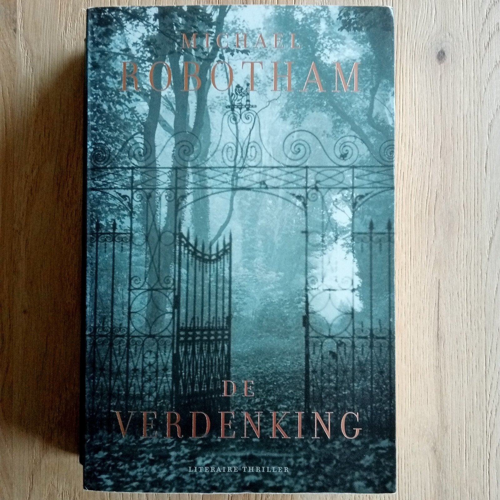 3=2  Michael Robotham - De verdenking, Boeken, Gelezen, Europa overig, Michael Robotham, Ophalen of Verzenden