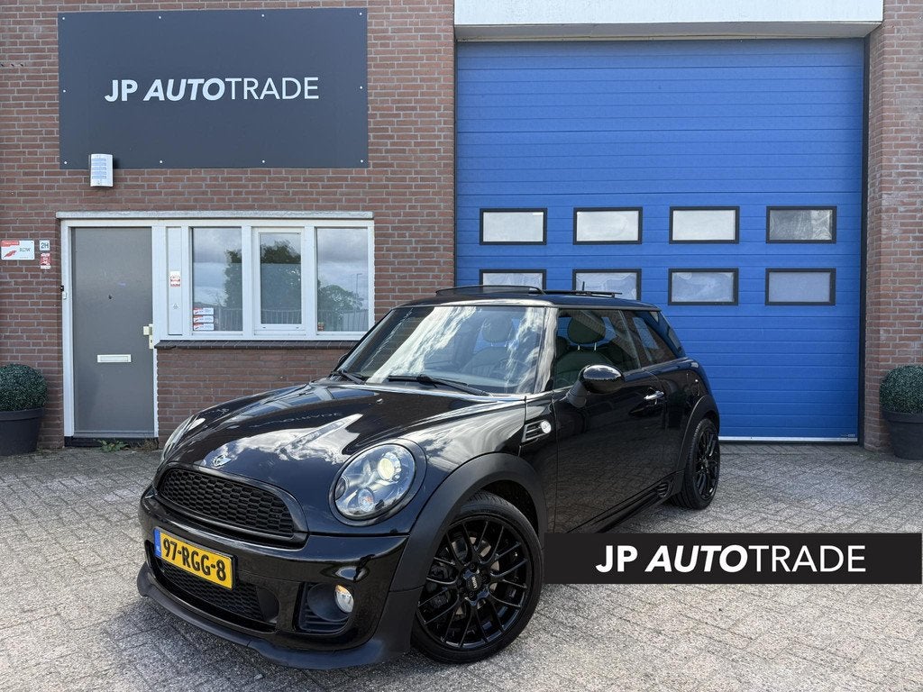MINI 3-Deurs 1.6 Cooper | NAP | Xenon | Pano | JCW | H&C | S, Voorwielaandrijving, Euro 5, 4 stoelen, Handgeschakeld