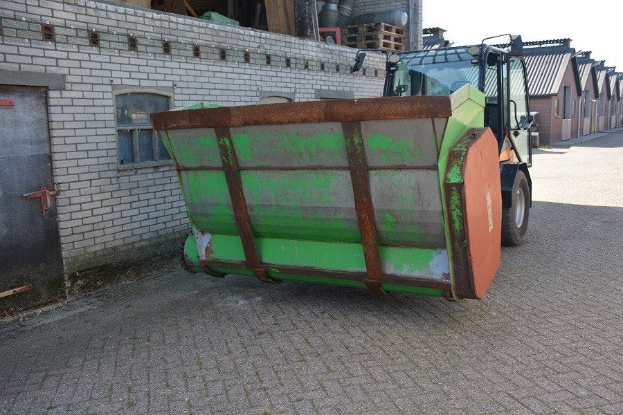 VDW Cobranox Voermengbak, Ophalen, Veehouderij, Voertechniek