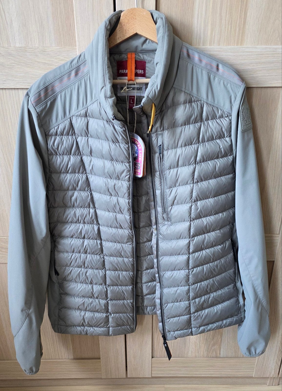 Parajumpers Vince hybrid, mt L. Origineel.

Aangeboden wegen, Ophalen of Verzenden, Nieuw, Maat 52/54 (L), Groen