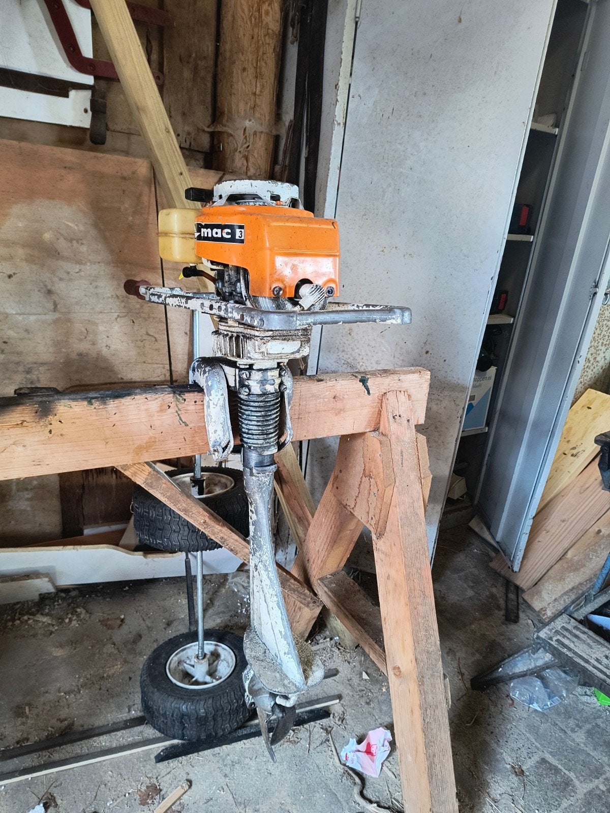 Oude mac buitenboordmotor, Tuin en Terras, Ophalen, Gebruikt, Liggend, Mac