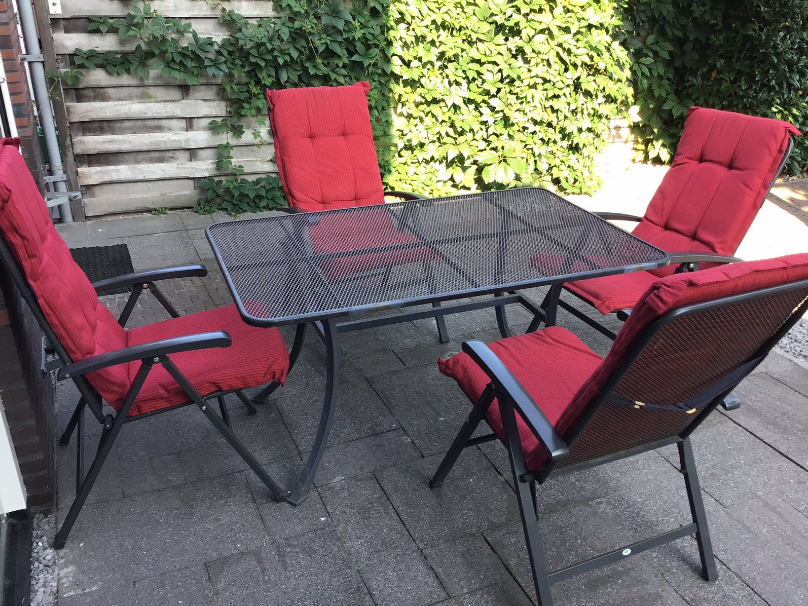 Tuinset 4 verstelbare stoelen+ kussens+ tafel strekmetaal, Tuin en Terras, Ophalen, Gebruikt, Overige materialen, Tuinset