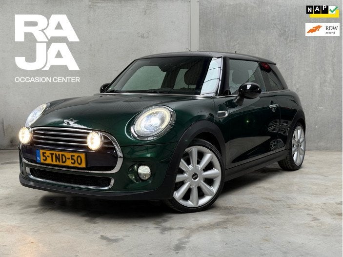 Mini Mini 1.5 Cooper Chili NAVI CLIMA CUSTOM FULL OPTION UNI, Voorwielaandrijving, 136 pk, Gebruikt, 4 stoelen