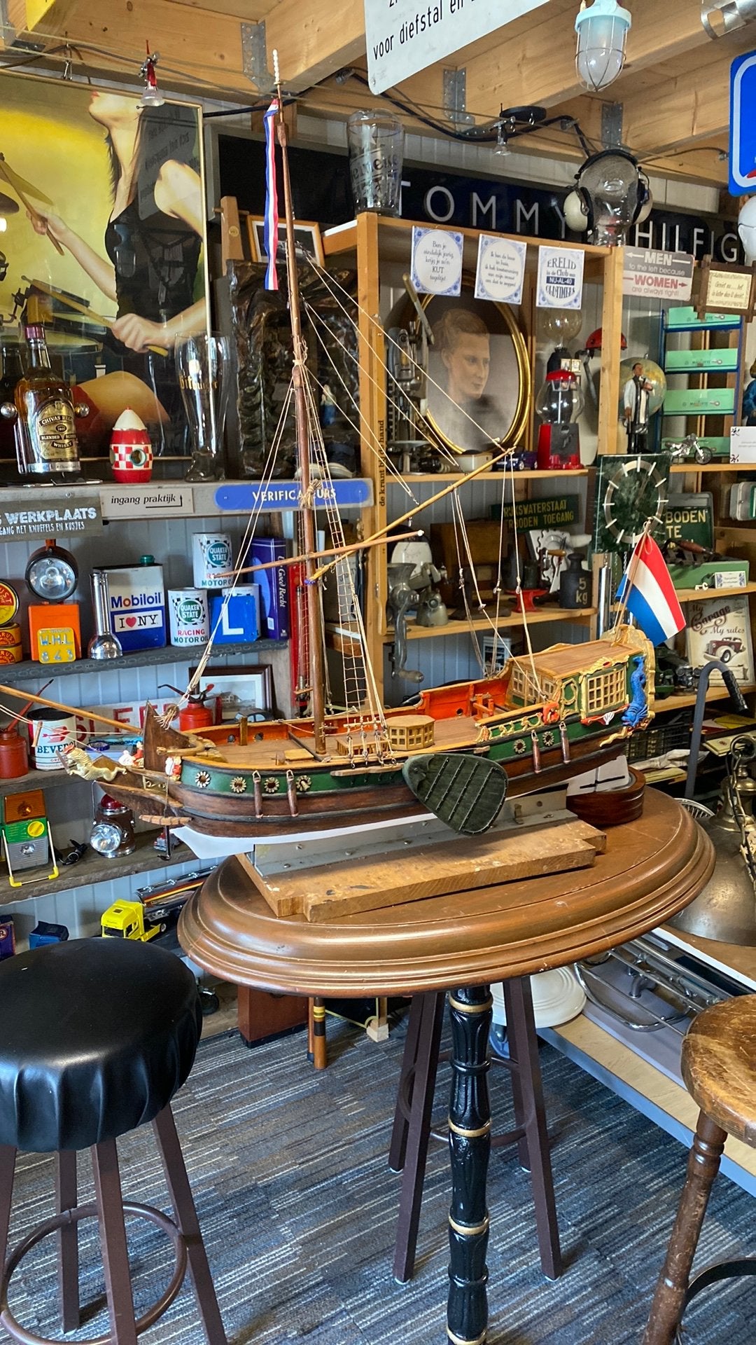 Oud 17e schip michiel de ruiter ?, Hobby en Vrije tijd, Ophalen, Zo goed als nieuw, 1:32 tot 1:50