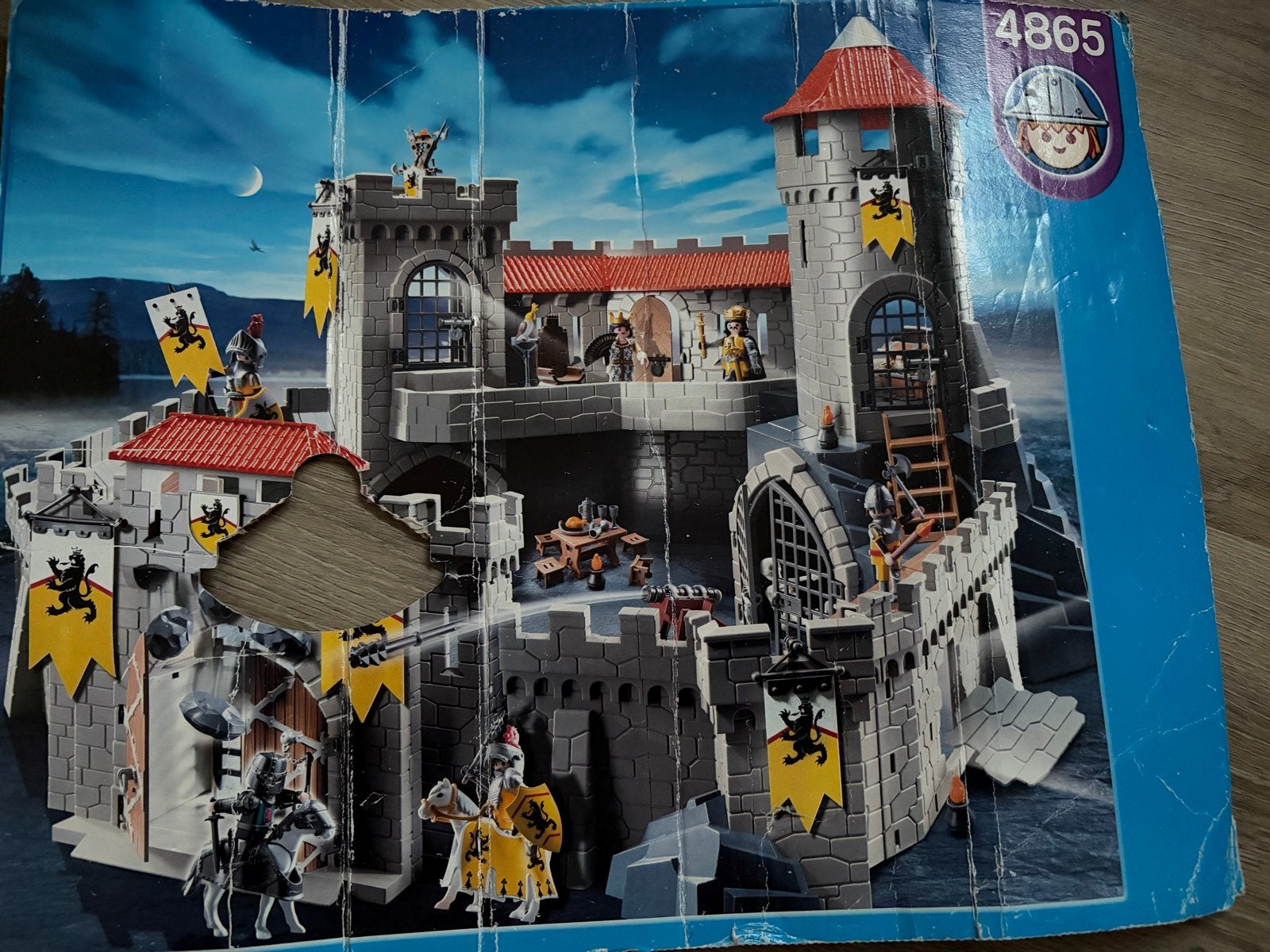 Foto 2 van Playmobil Ridder Kastelen 4865 & 4866 met veel extra's
