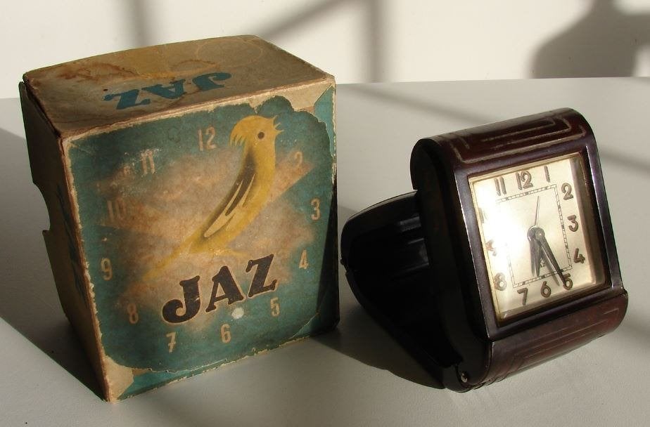 prachtige art deco Jaz reiswekker uit bakeliet met doos, Ophalen of Verzenden
