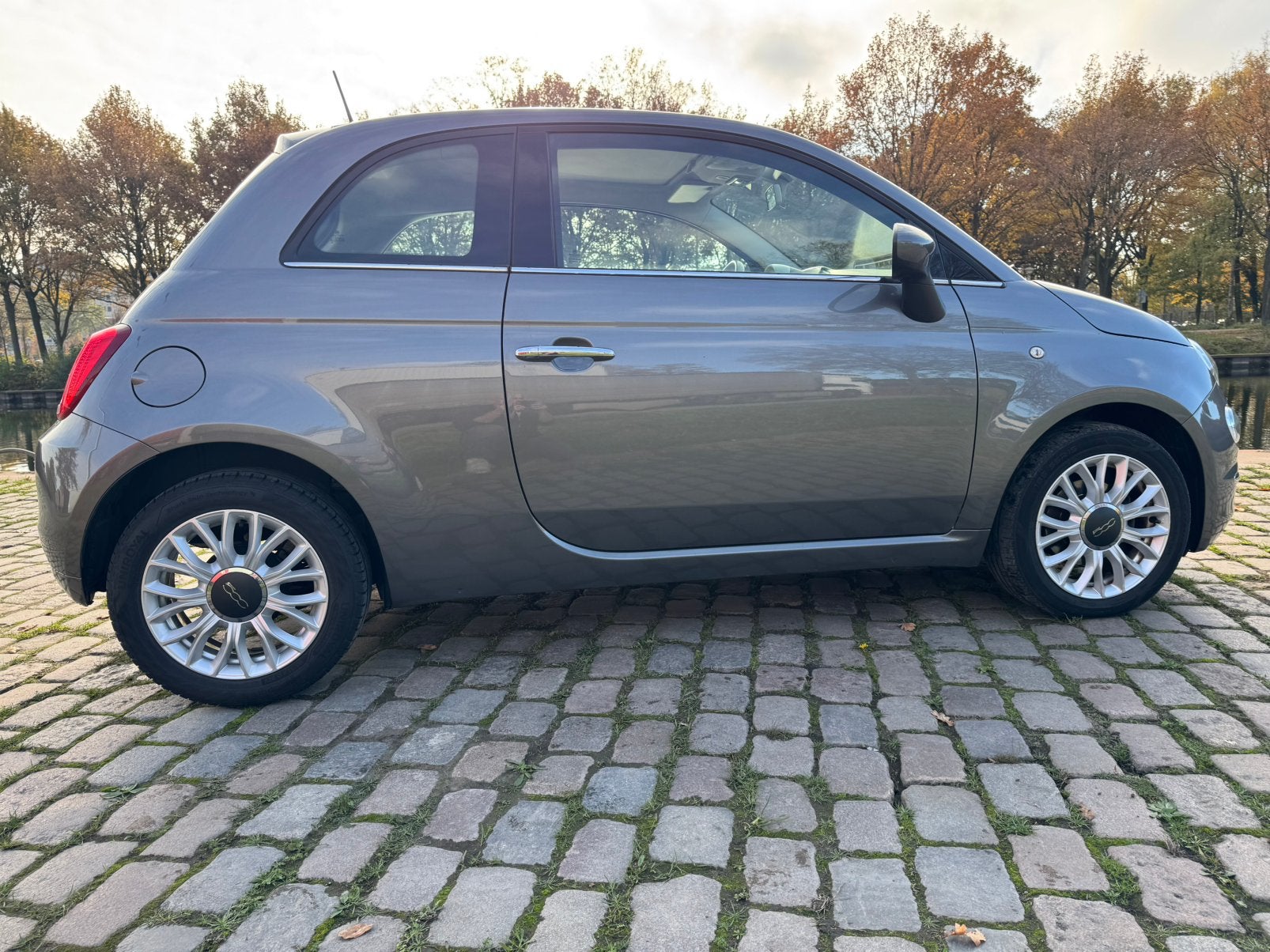 Mooie fiat 500 lounge van 2018, 4 stoelen, Aygo X, Particulier, 3 cilinders