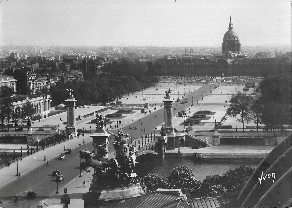 AK Parijs, Paris - Pont Alexandre III et Hôtel des Invalides, Verzenden, 1960 tot 1980, Ongelopen, Frankrijk