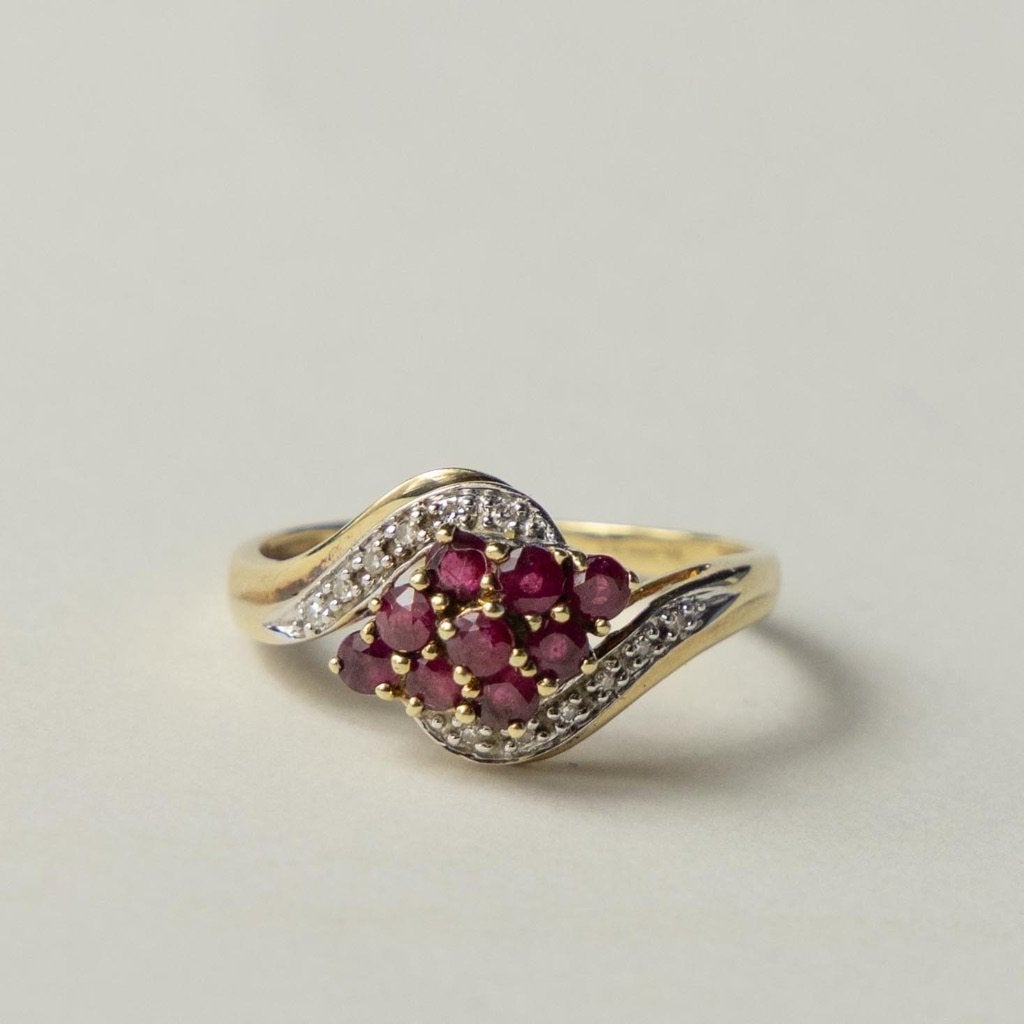 vintage 9 karaat gouden robijn en diamant ring, Verzenden, 19 tot 20, Zo goed als nieuw, Nvt
