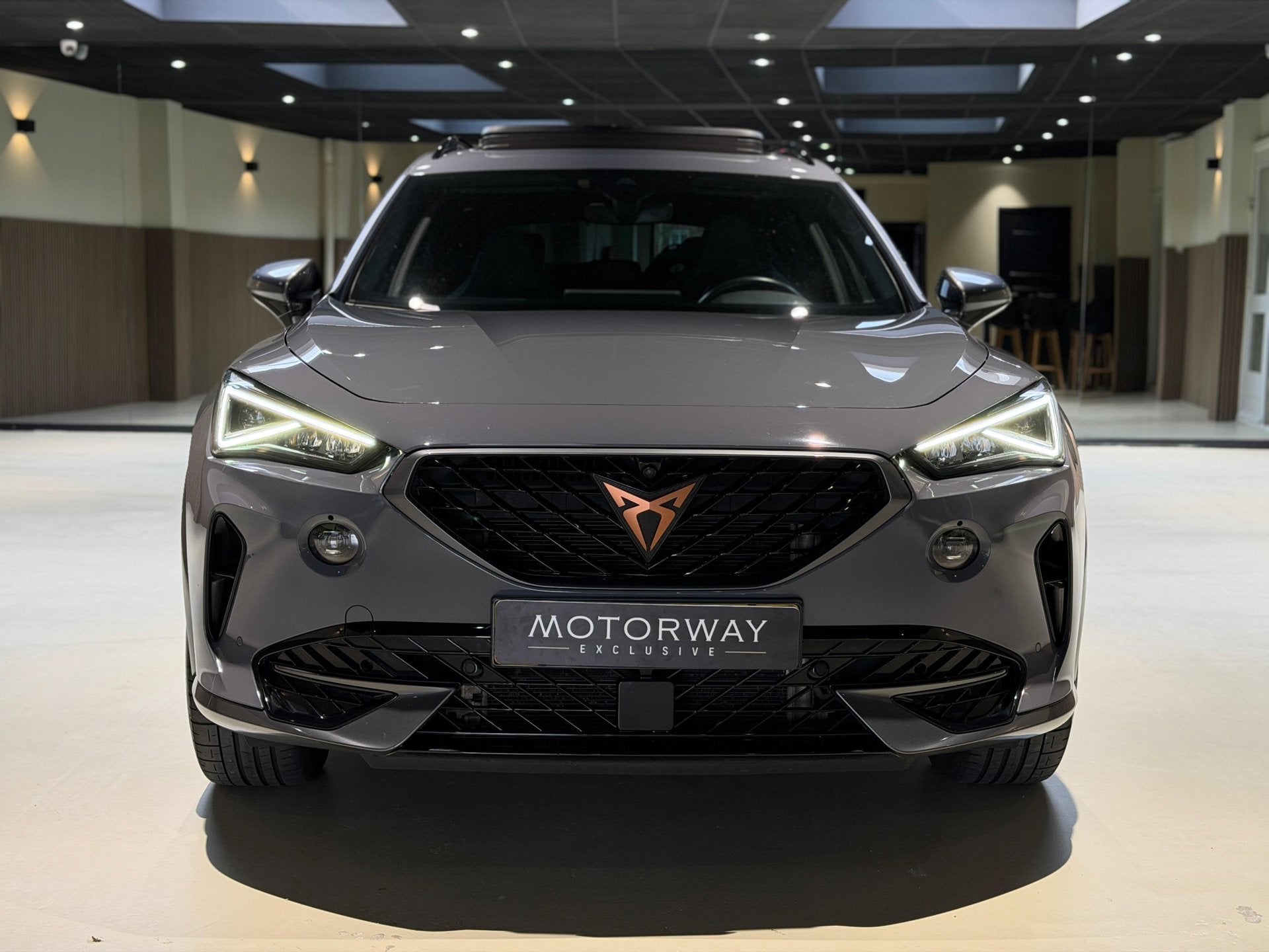 Cupra Formentor 1.4 e-Hybrid VZ Performance|Pano|360|Matrix|, Auto's, Cupra, Gebruikt, 4 cilinders, Formentor, Hybride Elektrisch/Benzine
