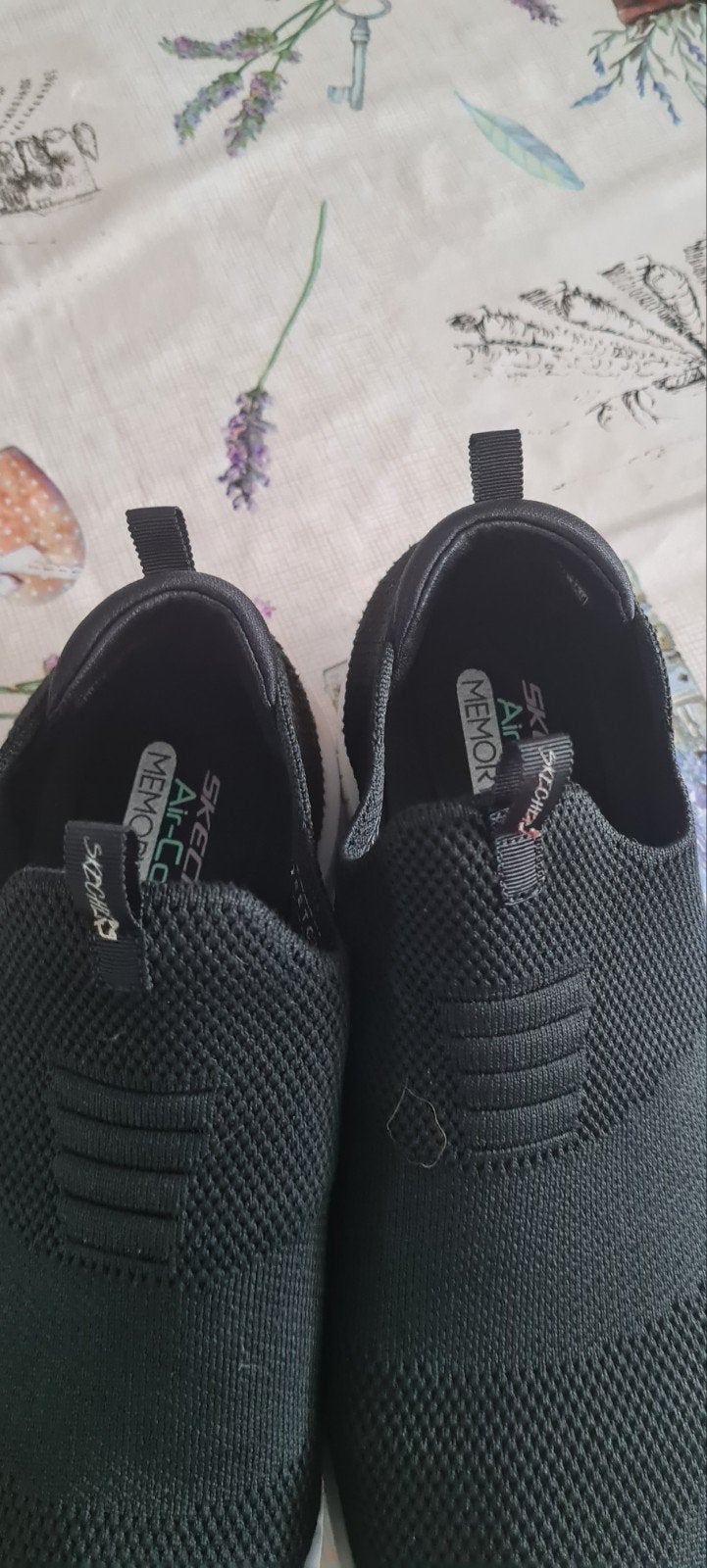 zwarte sketchers, Ophalen of Verzenden, Zo goed als nieuw, Zwart, Sneakers of Gympen