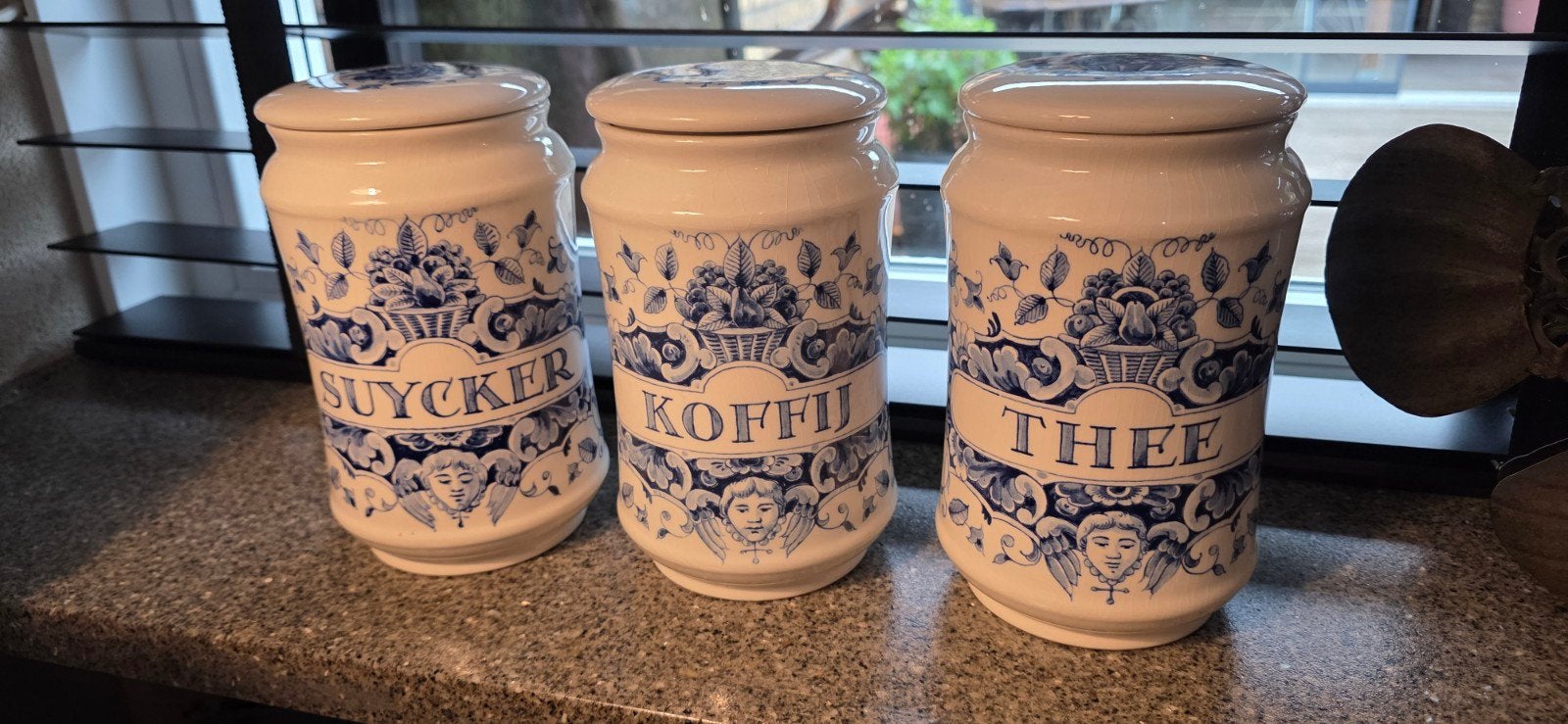 Set van 3 Delfs blauwe voorraadpotten (Thee, Koffie, Suiker), Antiek en Kunst, Ophalen