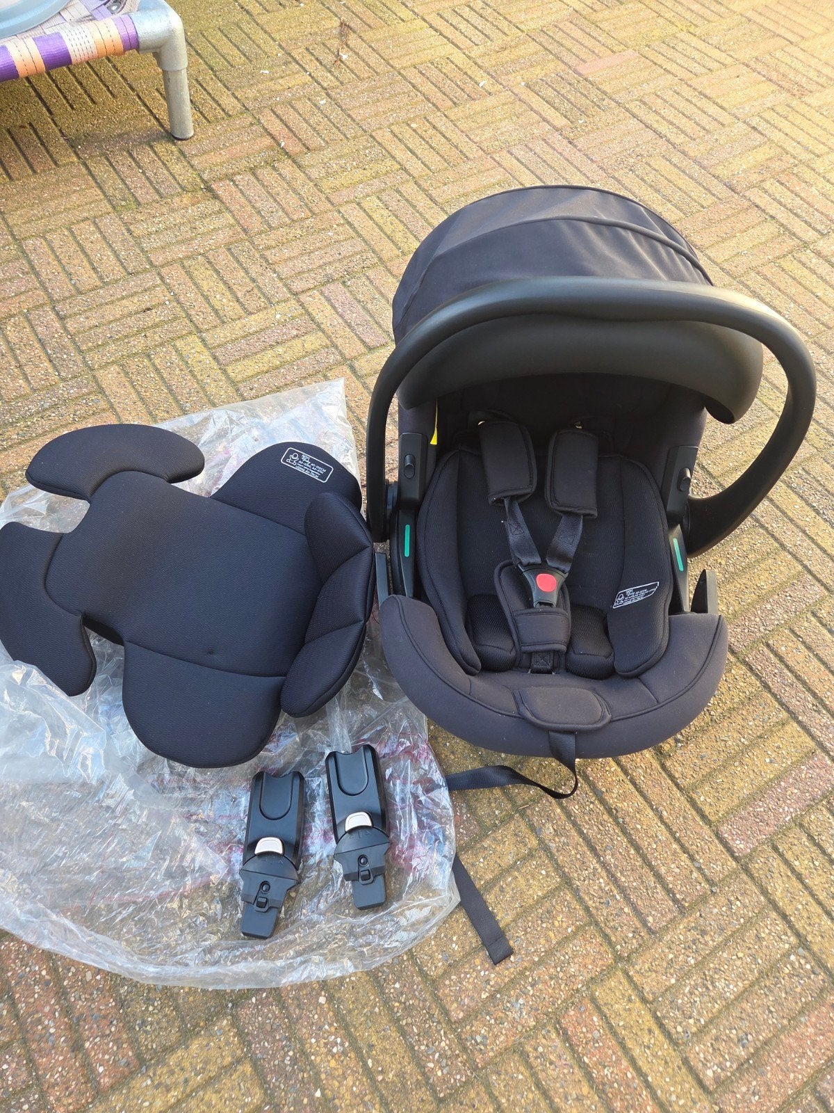 Kinderwagen Nuna MIXX Next 3 in 1 
De Nuna MIXX Next kinderw, Verstelbare duwstang, Zo goed als nieuw, Ophalen, Kinderwagen