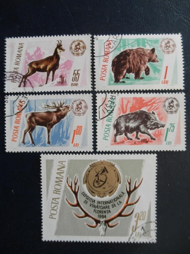 Postzegels dieren Roemenië 1965 beren herten - cw. € 2,00., Ophalen of Verzenden, Gestempeld, Dier of Natuur
