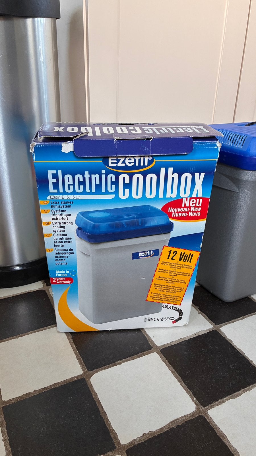 Koelbox 12 volt - 15 liter, Caravans en Kamperen, Koelboxen, Ophalen of Verzenden, Gebruikt, Koelbox, Elektrisch
