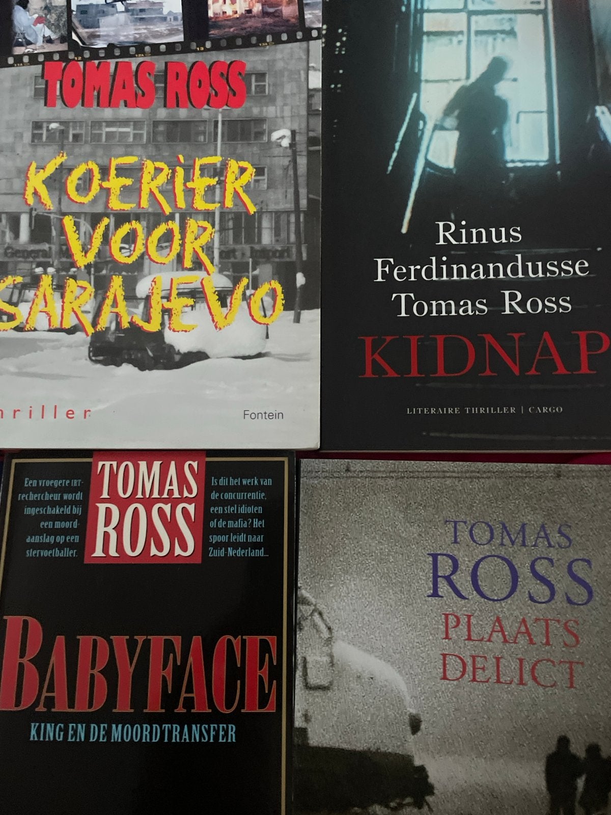 Tomas Ross Boekenpakket: 4 Spannende Thrillers, Ophalen of Verzenden, Gelezen, Nederland