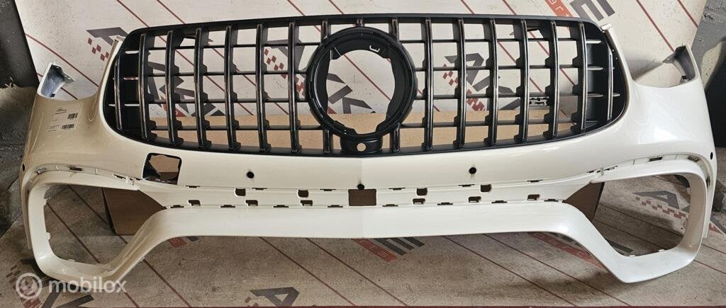 Mercedes GLC63 Bumper voor facelift a2538853505 Glc63 bumper, Gebruikt, Voor, Ophalen of Verzenden