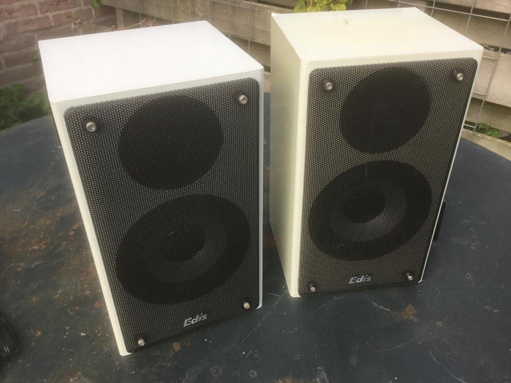 Actieve speakers 2x 10 Watt, Ophalen of Verzenden, Zo goed als nieuw, Minder dan 60 watt, Overige merken