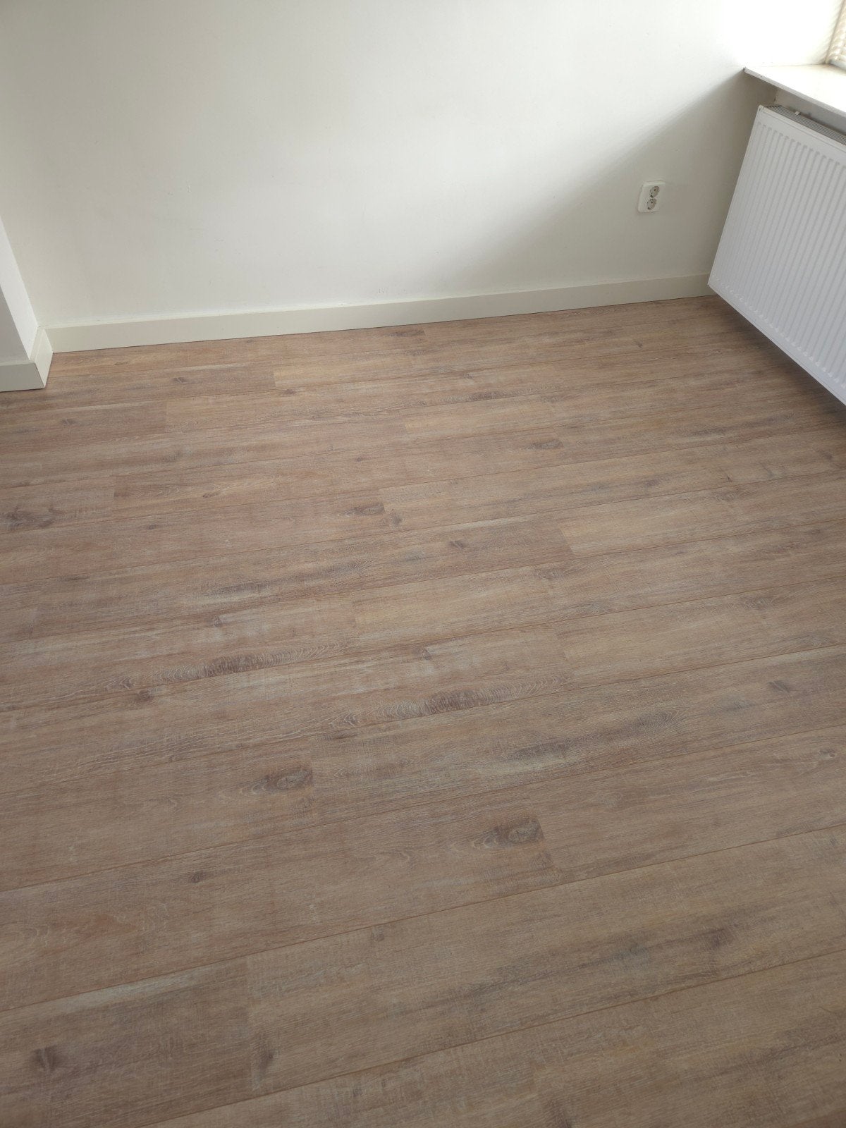 Mooie laminaatvloer, lichtbruin., Ophalen, 50 tot 150 cm, 10 m² of meer, 10 tot 30 cm