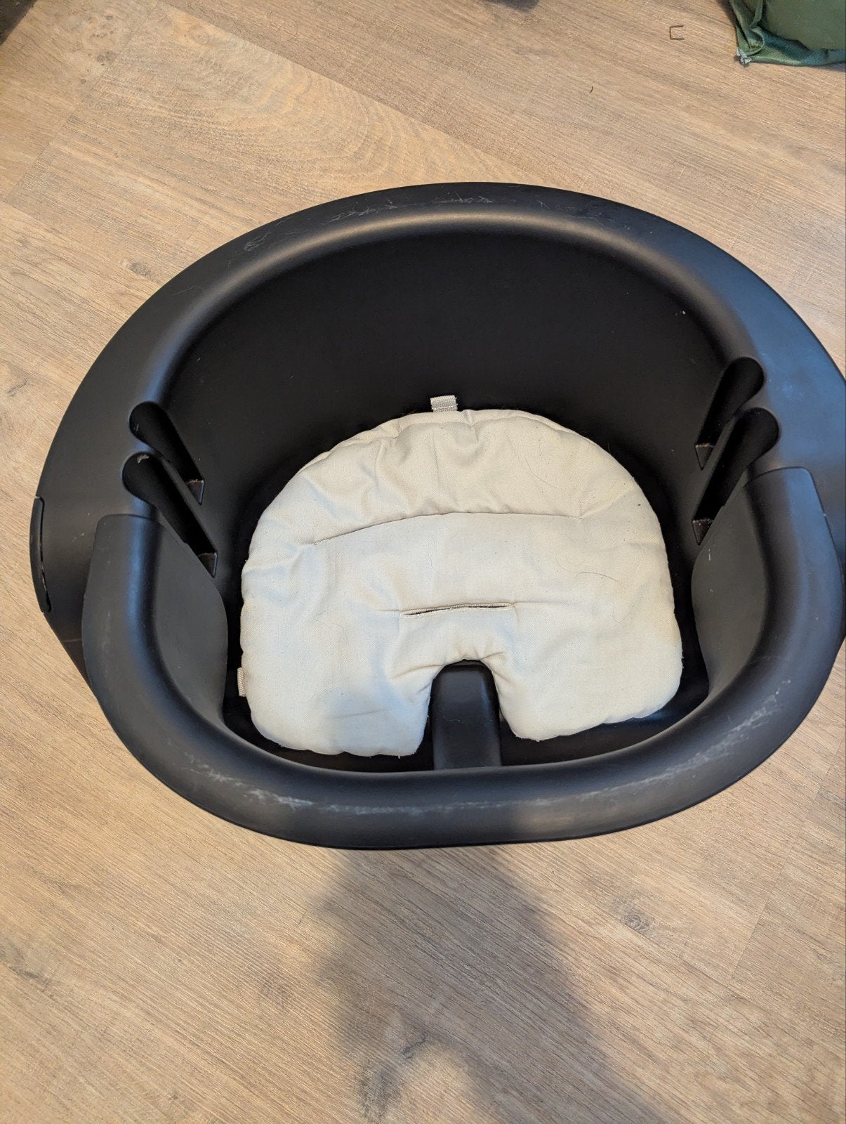 stokke steps baby zitje, Kinderen en Baby's, Ophalen of Verzenden, Zo goed als nieuw, Meegroeistoel, Afneembaar eetblad