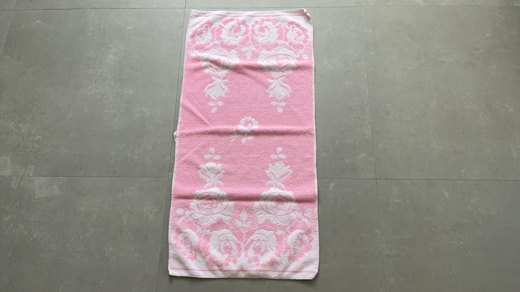 Vintage handdoek roze wit bloemen Jorzolino, Ophalen of Verzenden, Zo goed als nieuw, Roze, Handdoek