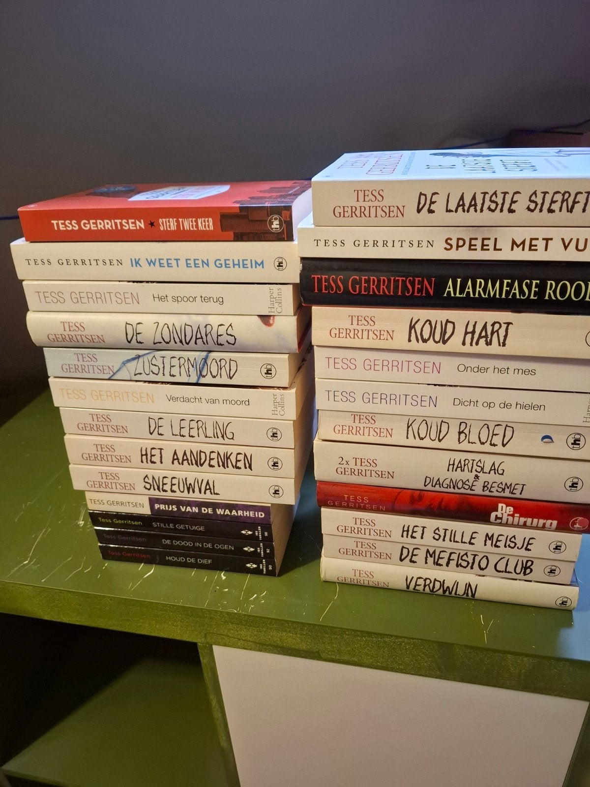 Grote collectie Tess Gerritsen boeken - Thrillers, Boeken, Thrillers, Ophalen, Gelezen, Tess Gerritsen, Nederland