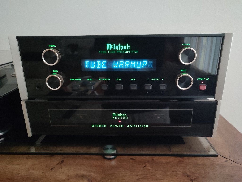 McIntosh C220, Zo goed als nieuw, 120 watt of meer, Stereo, Ophalen