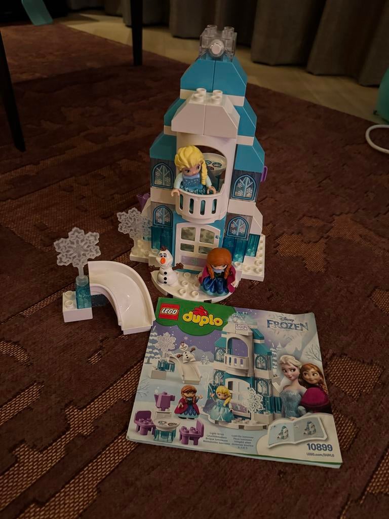 LEGO Duplo Disney Frozen IJskasteel 10899 met Elsa en Anna, Ophalen of Verzenden, Zo goed als nieuw, Complete set, Duplo