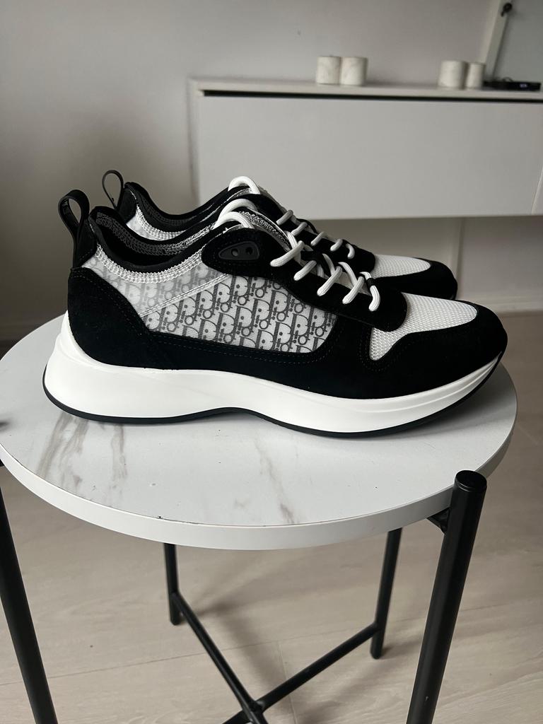 Nergens goedkoper B30 B25 nu € 65,-, Ophalen of Verzenden, Nieuw, Zwart, Sneakers of Gympen