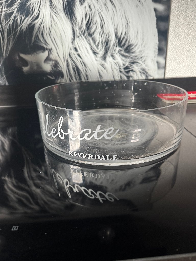 riverdale schaal, Ophalen of Verzenden, Gebruikt, Rond, Glas