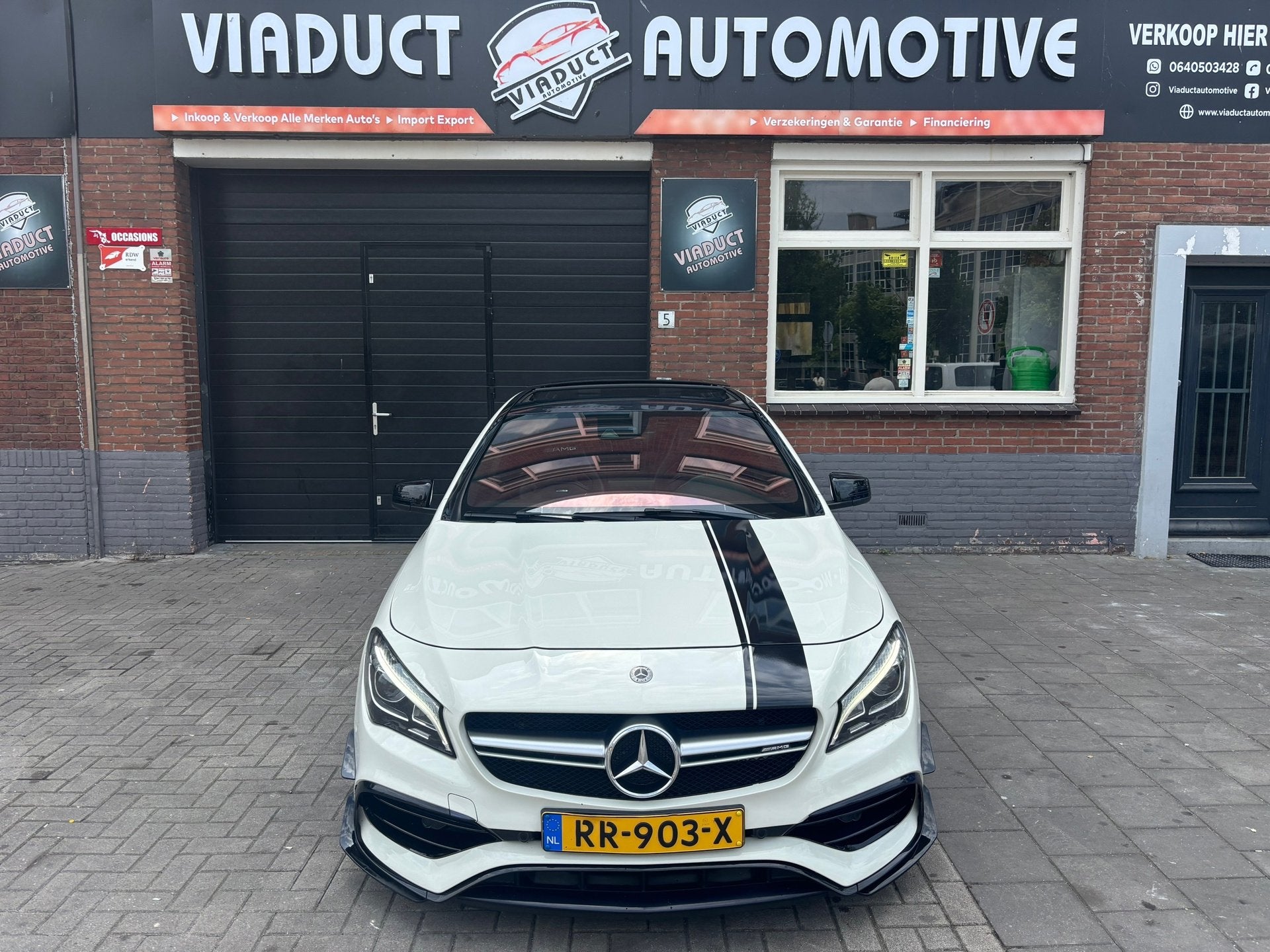 Mercedes-Benz CLA-klasse AMG 45 4MATIC Schaal AeroDynamic Me, Auto's, Automaat, Gebruikt, 4 cilinders, Leder en Stof