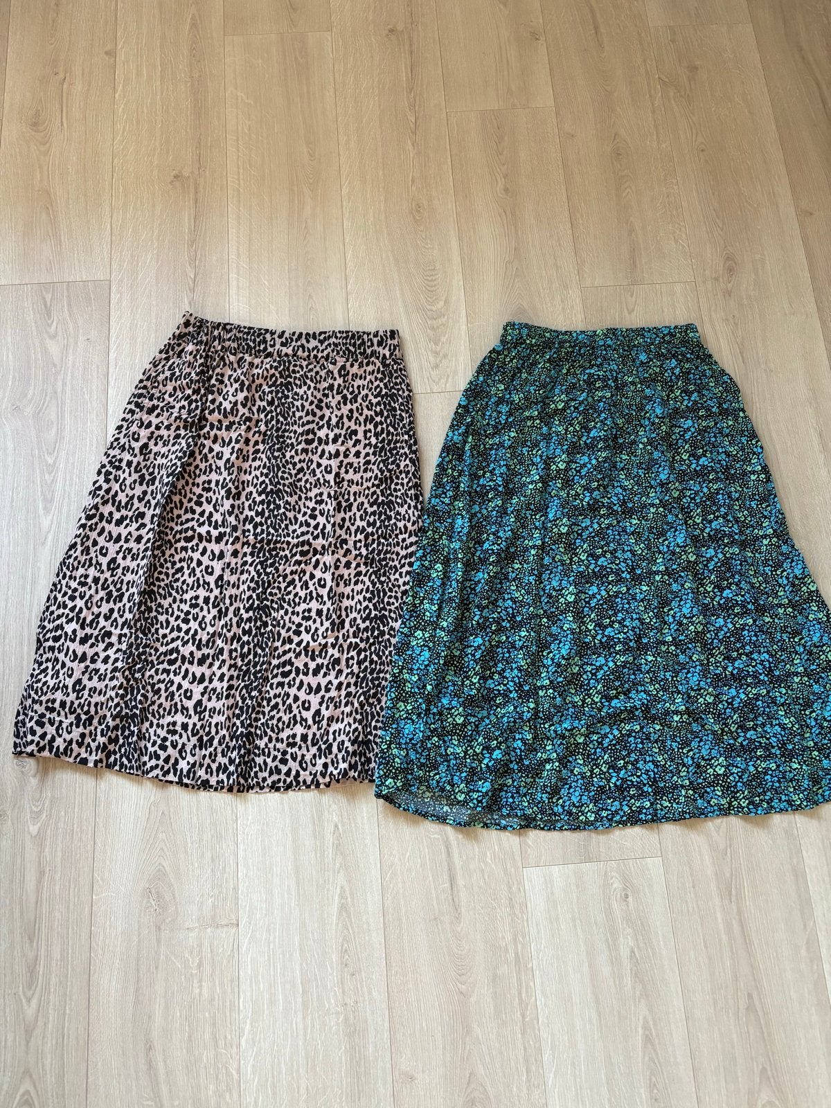 Twee maxi rokken maat 38 - Minus & Catwalk Junkie, Kleding | Dames, Maat 38/40 (M), Meerkleurig, Ophalen of Verzenden, Gedragen